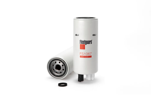 FLEETGUARD FS1067 Fuel Filter